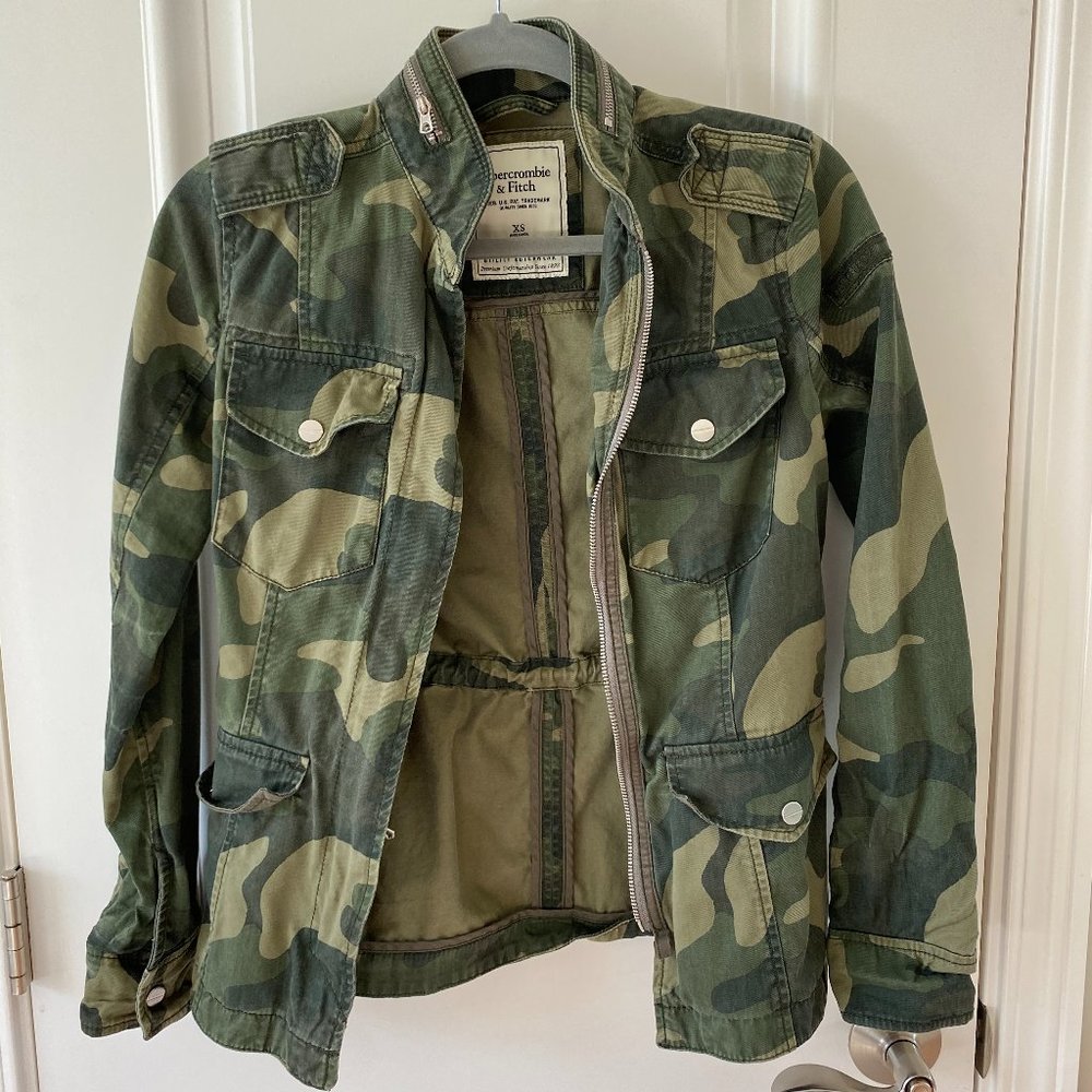 Abercrombie & Fitch Camo Utility Jacket